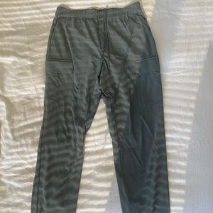 Men’s Banana republic joggers size medium